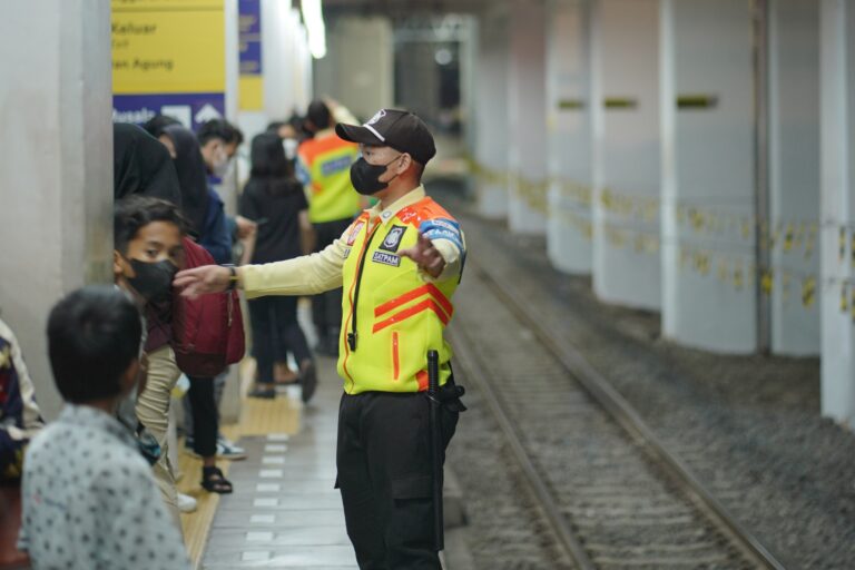 KAI-Commuter-Lakukan-Antisipasi-3-1